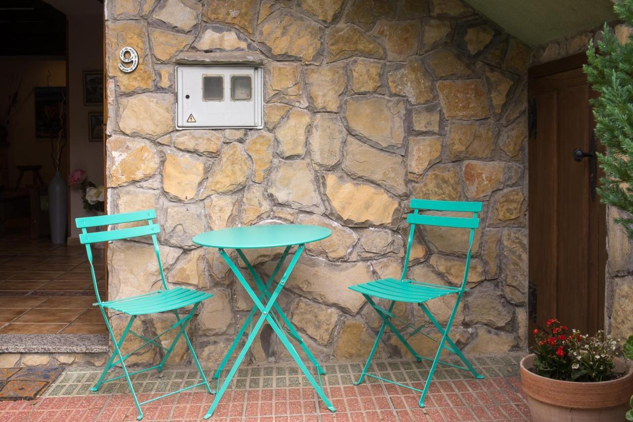 Casa Rural Les Cabañes Carbajal Exterior foto